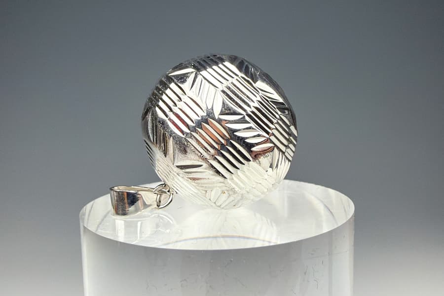 Silber Anhänger \Klangkugel\